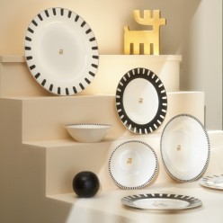 Karaca 50.Yıl İmza Koleksiyonu Kore Porselen 24 Parça 6 Kişilik Yemek Takımı